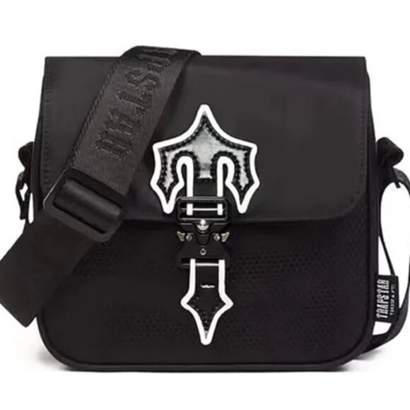 Trapstar Crossbody Bag - Picture 1 of 3